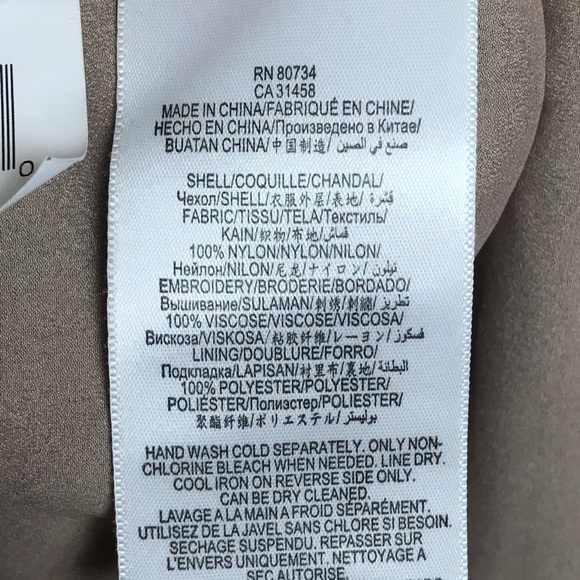 BCBGMAXAZRIA Peplum Top - Picture 6 of 7